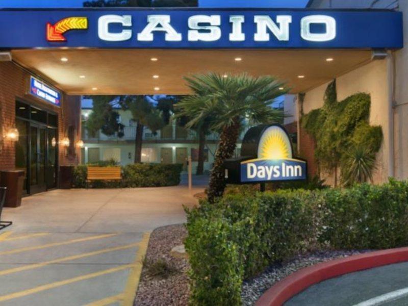 Days Inn By Wyndham Las Vegas Wild Wild West Gambling Hall Zewnętrze zdjęcie